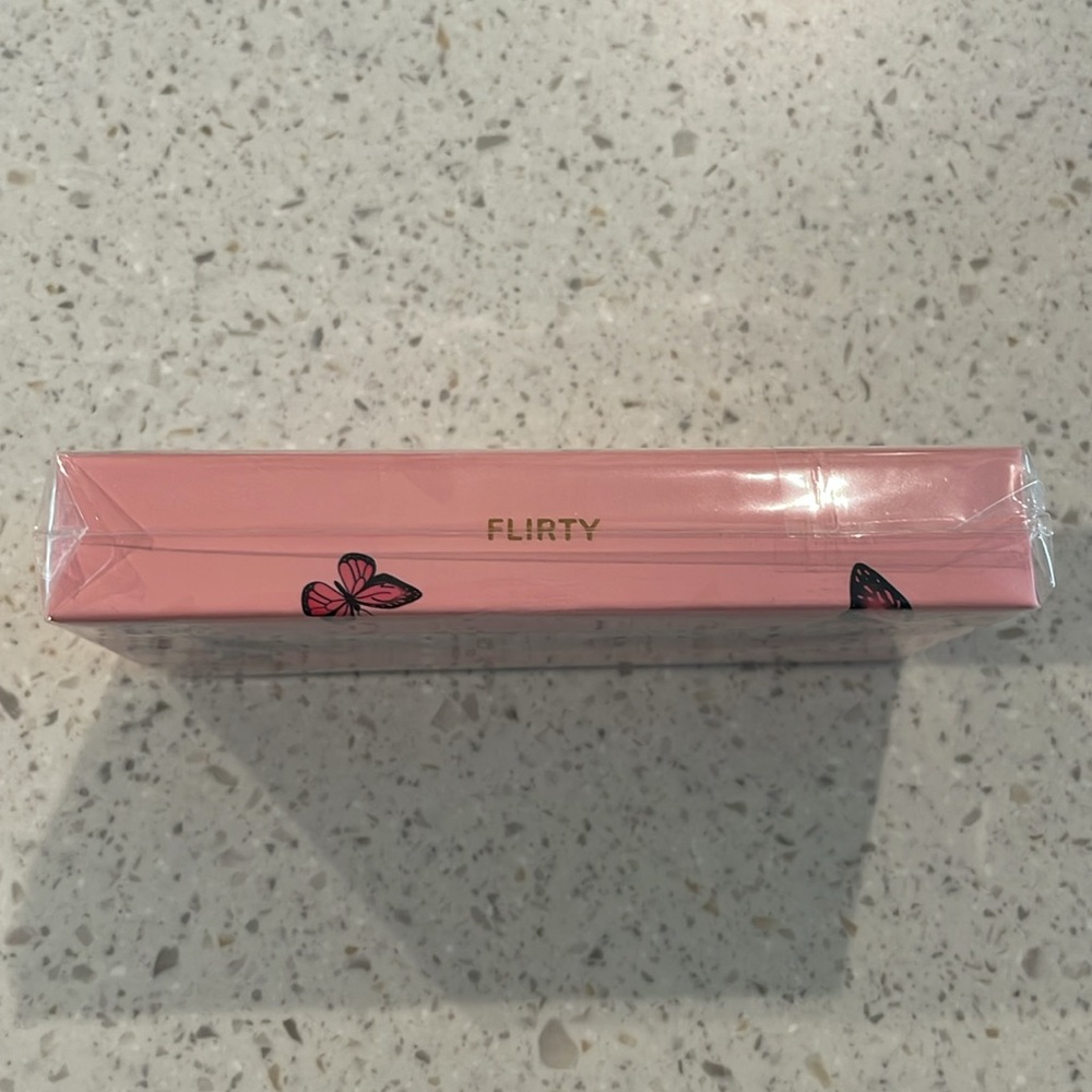 Half False Lashes from Lilly Lashes - Picture 2 of 7
